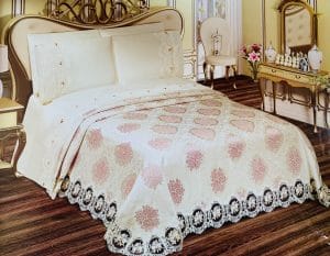 couvre lit de luxe au Maroc