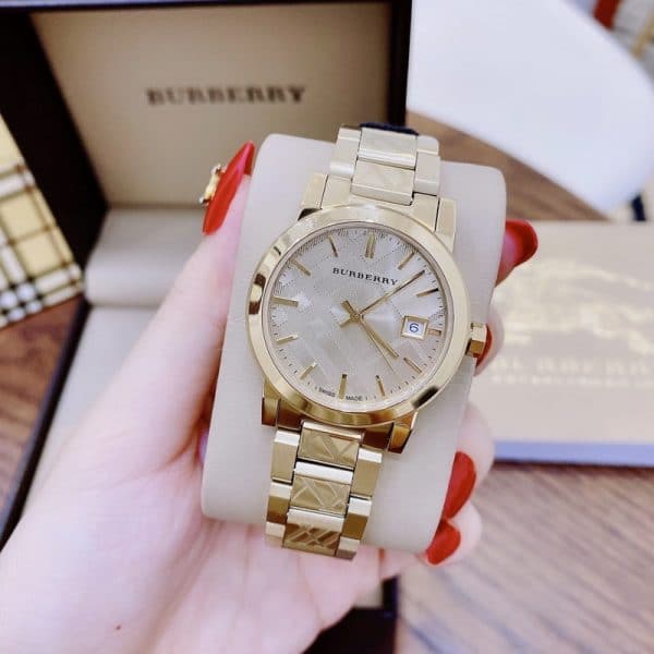 Boutique montre burberry pour femme au Maroc